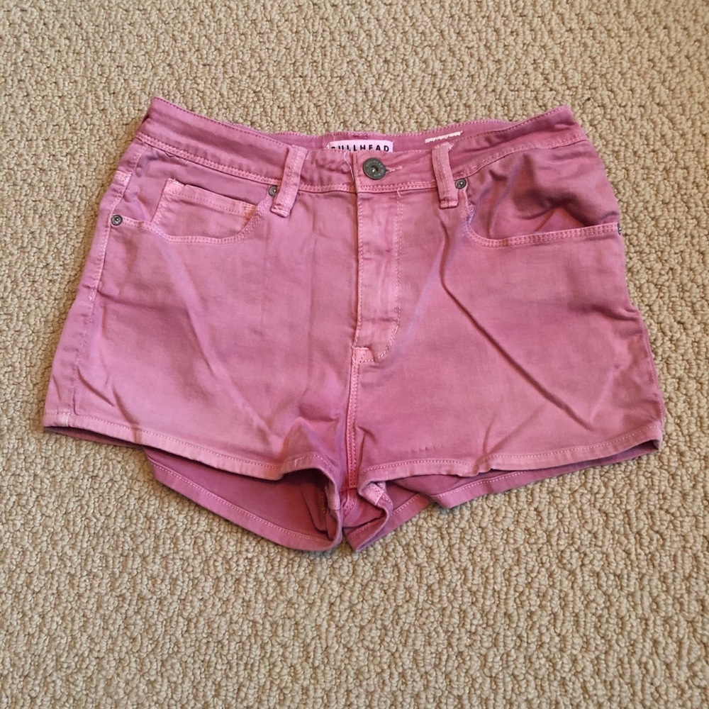 Bullhead Highwaisted Shorts